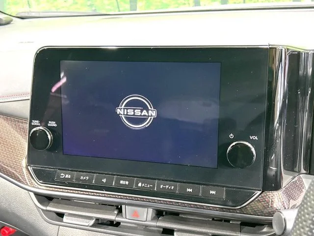 Nissan AURA ニスモ photo 2
