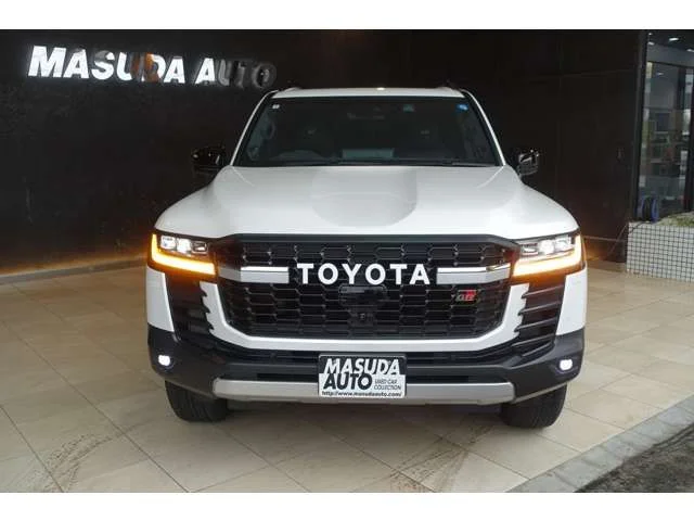 Toyota LANDCRUISER wagon GR　スポーツ photo 2