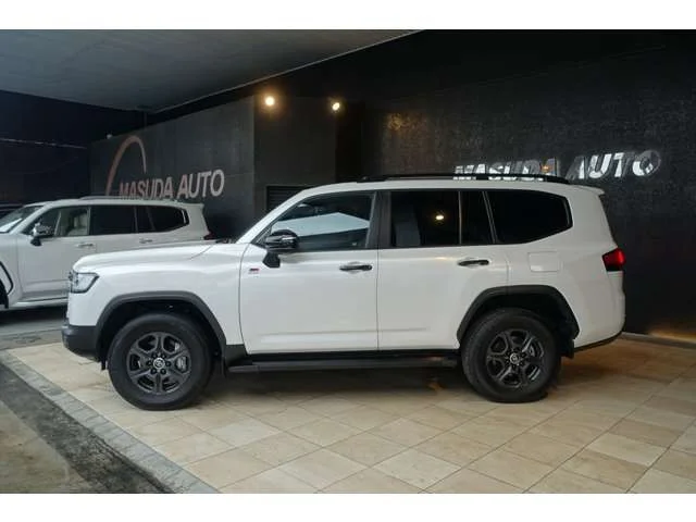 Toyota LANDCRUISER wagon GR　スポーツ photo 4