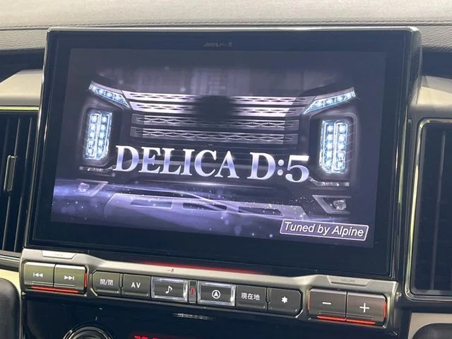 Mitsubishi DELICA D:5 4WD シャモニー photo 3