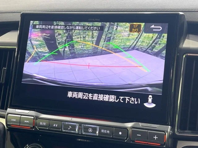 Mitsubishi DELICA D:5 4WD シャモニー photo 4