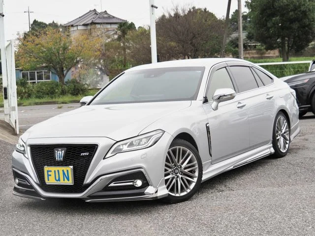 Toyota CROWN sedan hybrid 4WD RS　Four 2021