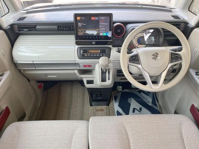 Suzuki Spacia ハイブリッドX photo 2