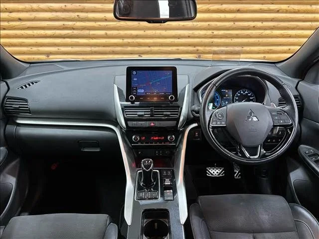Mitsubishi ECLIPSE CROSS PHEV P photo 2