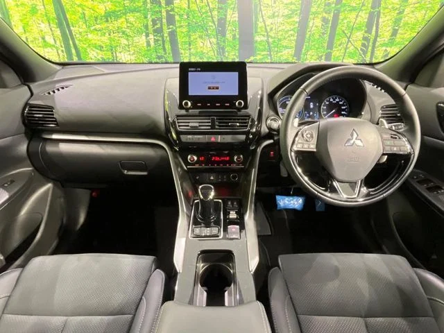 Mitsubishi ECLIPSE CROSS PHEV ブラックエディション photo 2