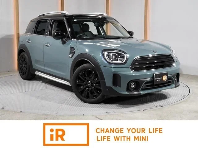 Bmw MINI COOPER D CROSSOVER ベースグレード 2021