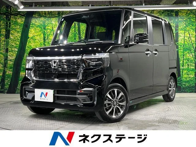 Honda N BOX CUSTOM ベースグレード 2025