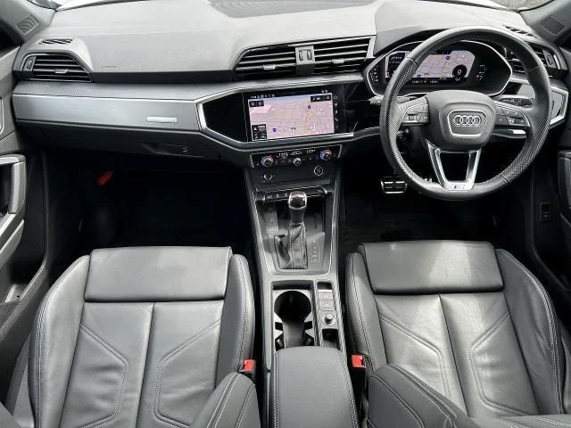 Audi AUDI Q3 SPORTBACK 35　TFSI　Sライン photo 2