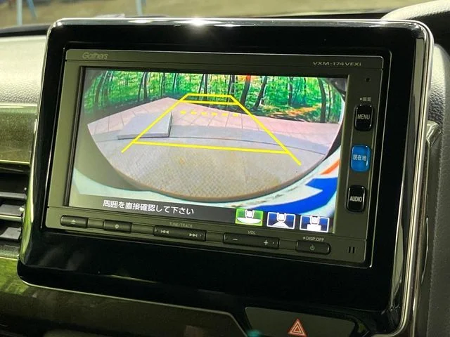 Honda N BOX CUSTOM 4WD G　L　ホンダセンシング photo 4