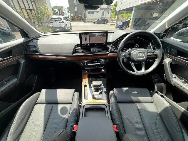 Audi AUDI Q5 SPORTBACK 40　TDI　クワトロ　アドバンスド photo 2