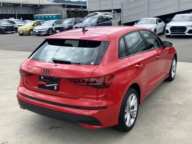Audi AUDI A3 SPORTBACK 30　TFSI　アドバンスド photo 3