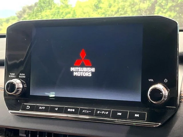 Mitsubishi OUTLANDER PHEV P photo 4