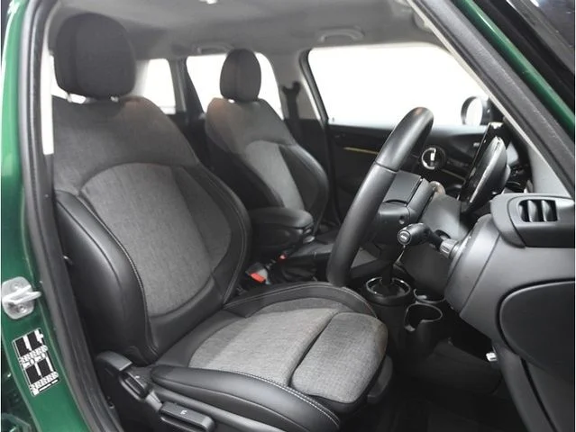 Bmw MINI COOPER S 5DOOR ベースグレード photo 4
