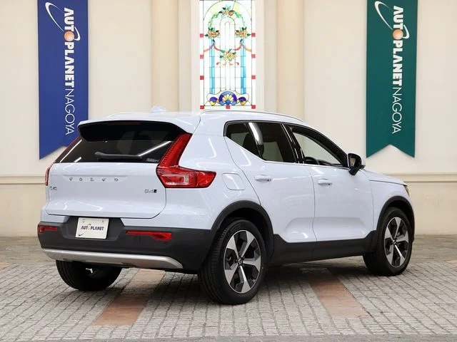 Volvo VOLVO XC40 B4 photo 3