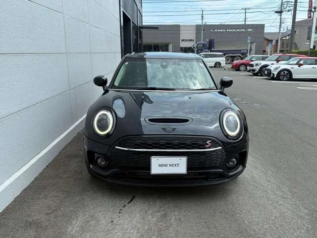Bmw MINI COOPER SD CLUBMAN ベースグレード photo 2