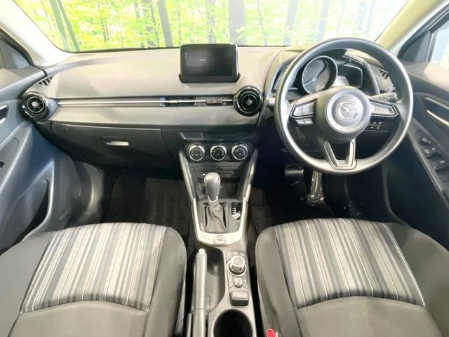Mazda MAZDA2 15S　スマートエディション photo 2