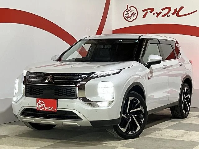 Mitsubishi OUTLANDER PHEV G 2023