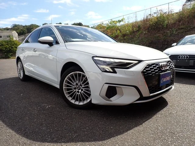 Audi AUDI A3 Sedan 30　TFSI　アドバンスド 2021