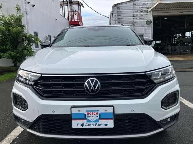 Volkswagen VOLKSWAGEN T-Roc TDI　ブラックスタイル photo 2