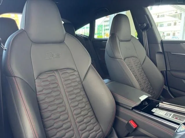 Audi AUDI RS7 SPORTBACK エアサス photo 4