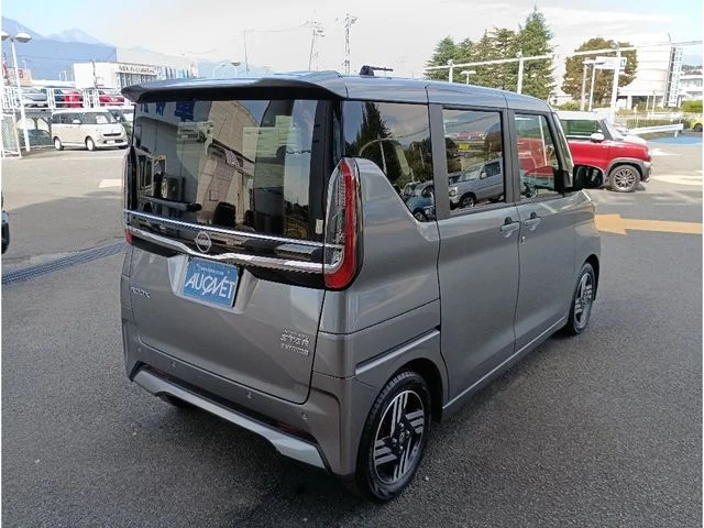 Nissan ROOX ハイウェイスターX　プロパイロットEd photo 2