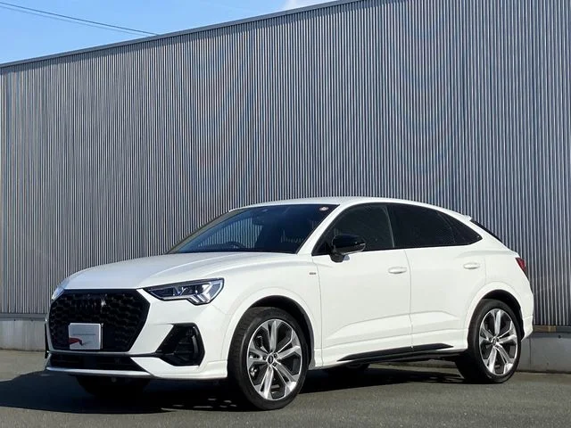 Audi AUDI Q3 SPORTBACK ダイナミックエディション 2024