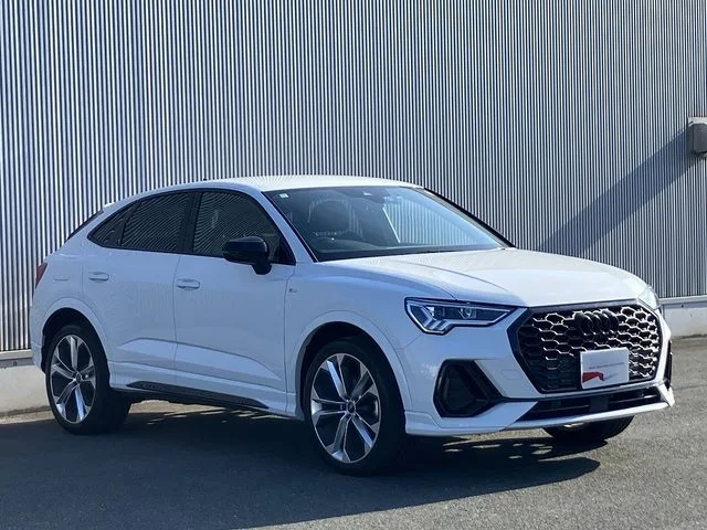 Audi AUDI Q3 SPORTBACK ダイナミックエディション photo 4