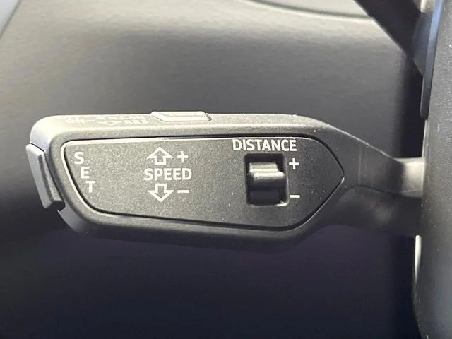 Audi AUDI A6 40TDI　クワトロ　スポーツSラインP photo 4
