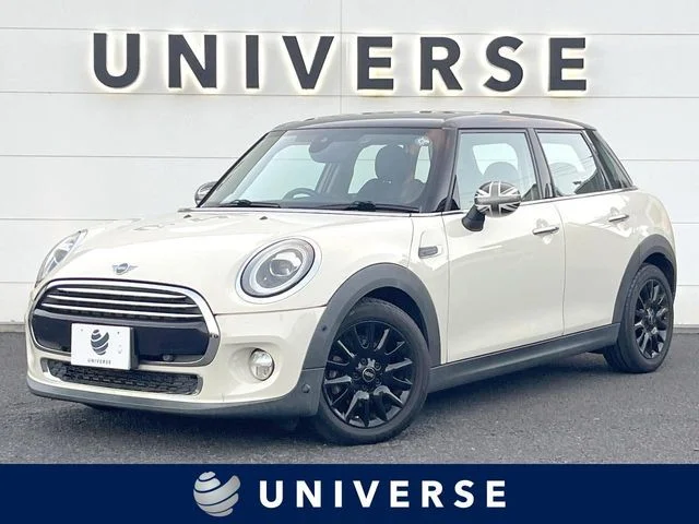 Bmw MINI COOPER 5DOOR ベースグレード 2019