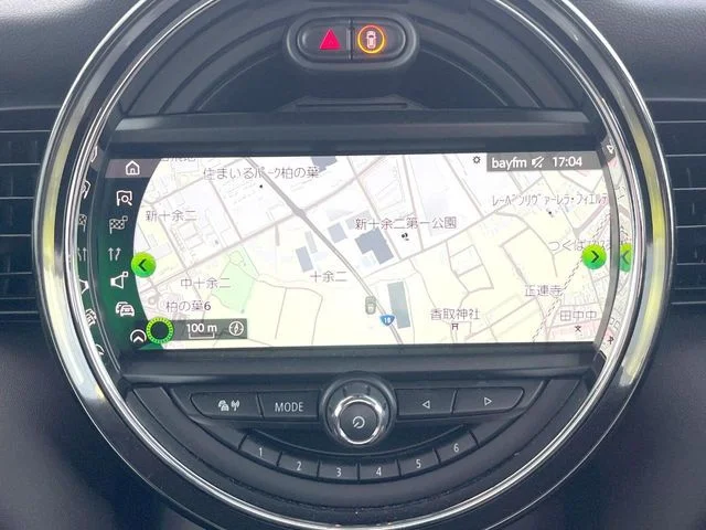 Bmw MINI COOPER 5DOOR ベースグレード photo 4