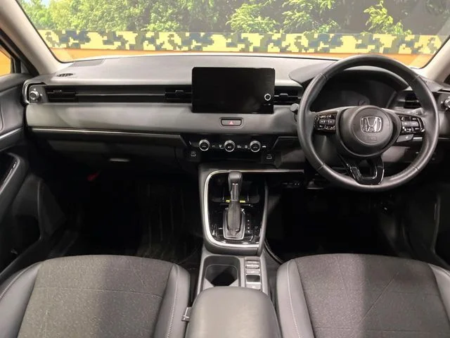 Honda VEZEL e:HEV Z photo 2