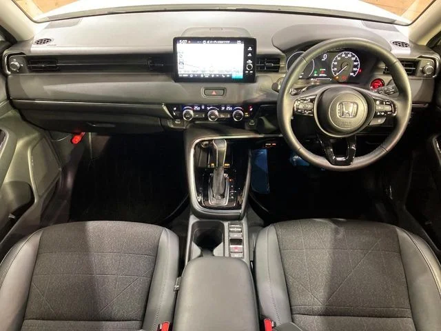 Honda VEZEL e:HEV Z photo 2