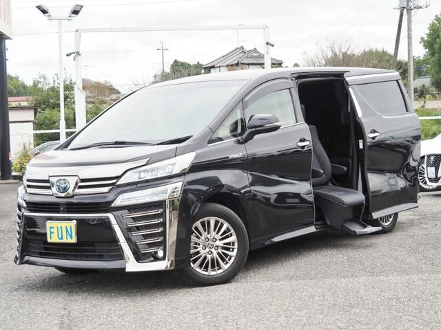 Toyota VELLFIRE HYBRID 4WD ウェルキャブベース 2020