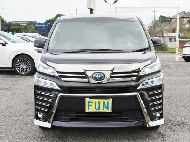Toyota VELLFIRE HYBRID 4WD ウェルキャブベース photo 2