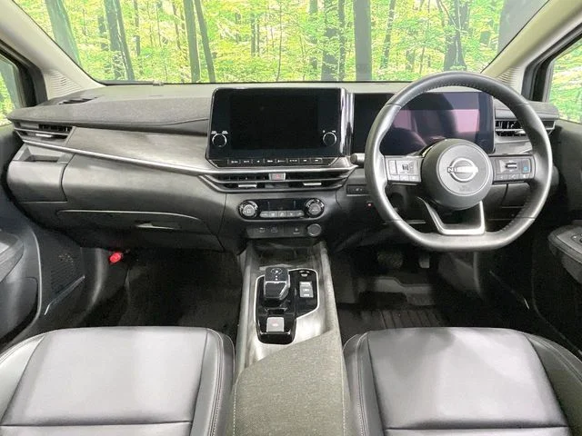 Nissan AURA G　90thアニバーサリー photo 2