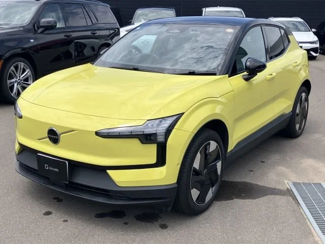 Volvo VOLVO EX30 ウルトラSモーターエクステンデッドレンジ 2024