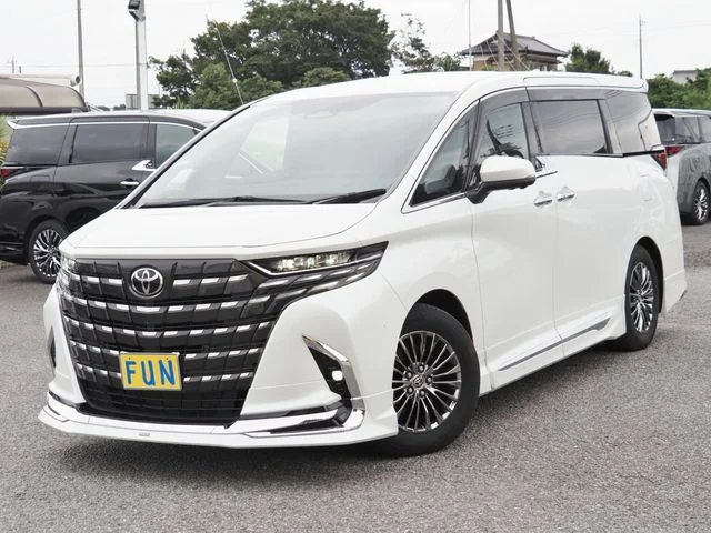 Toyota ALPHARD hybrid 4WD エグゼクティブラウンジ photo 4