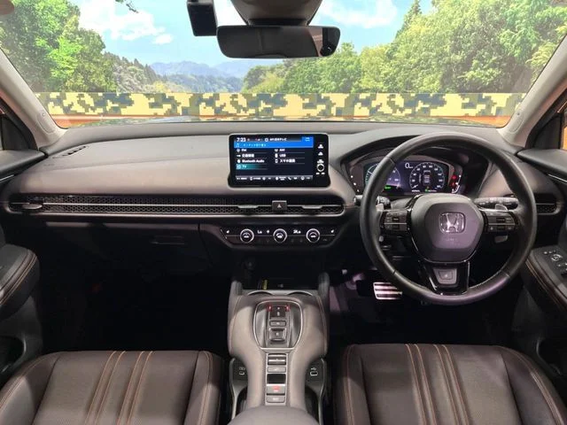 Honda ZR-V e:HEV Z photo 2