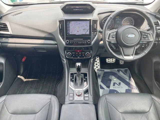 Subaru FORESTER アドバンス photo 2