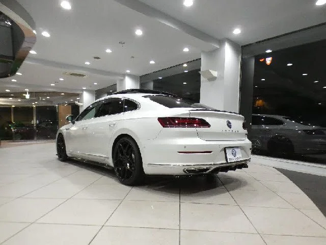 Volkswagen VOLKSWAGEN Arteon Rライン　4モーション　アドバンス photo 4