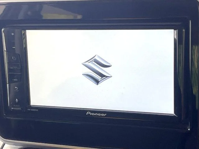 Suzuki Spacia GEAR ハイブリッドXZ photo 3