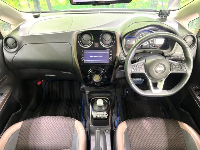 Nissan NOTE e−POWER　メダリスト photo 3