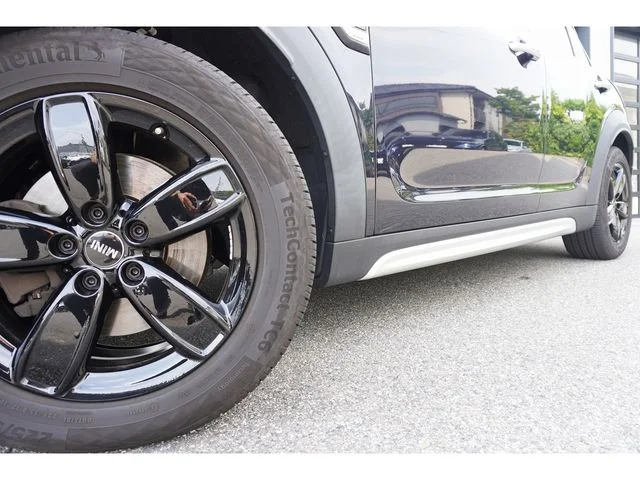Bmw MINI COOPER D CROSSOVER ベースグレード photo 3