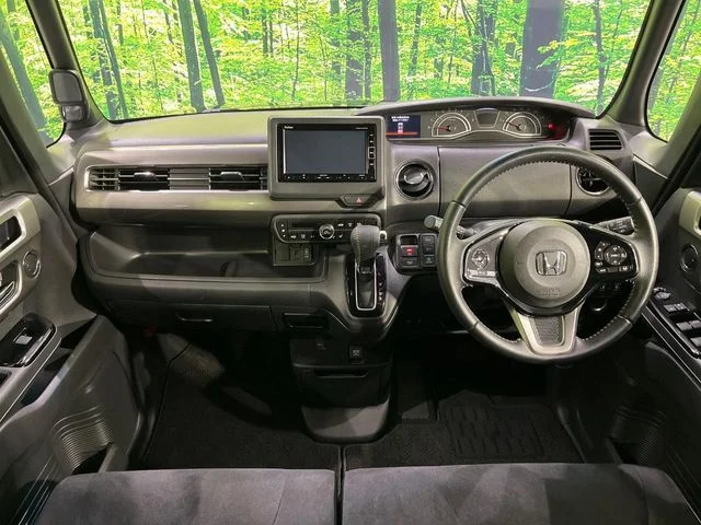 Honda N BOX CUSTOM 4WD L　スタイルプラス　ブラック photo 2