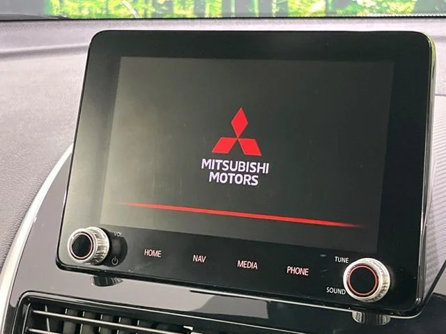 Mitsubishi ECLIPSE CROSS PHEV P photo 3