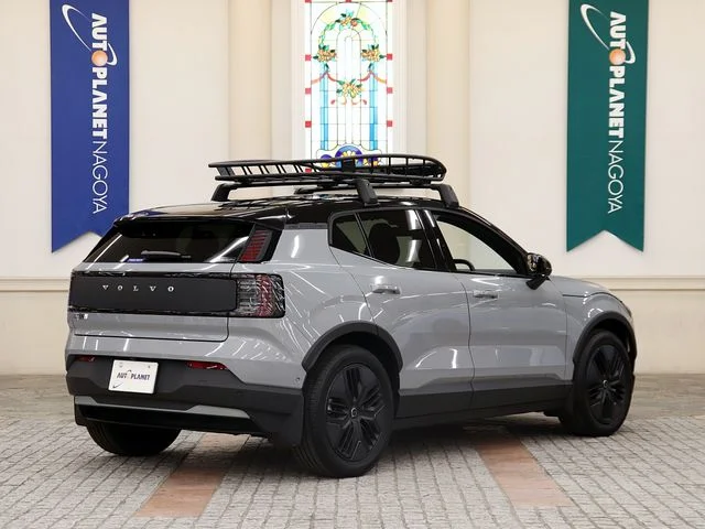 Volvo VOLVO EX30 CROSS COUNTRY ウルトラ　ツインモーター　パフォーマンス photo 3