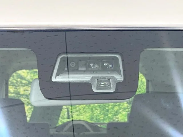 Suzuki Spacia custom ハイブリッドXS photo 3