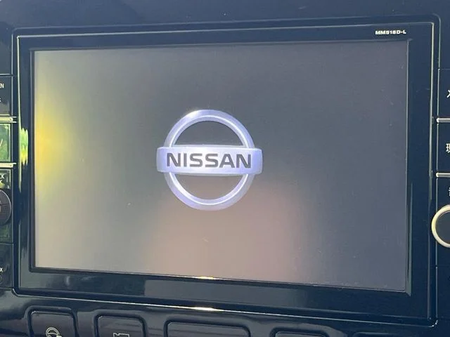 Nissan SERENA WG e−POWER　ハイウェイスター　V photo 3