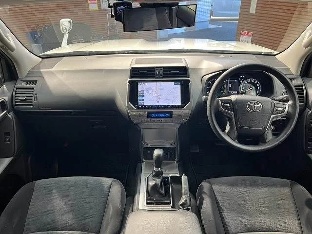 Toyota LANDCRUISER PRADO TX photo 2
