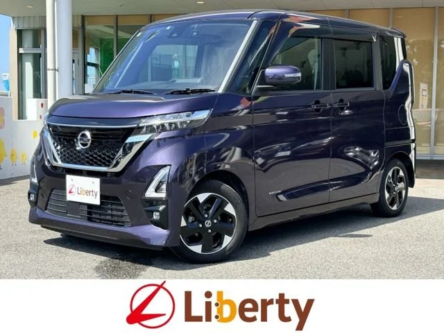 Nissan ROOX ハイウェイスターX 2022